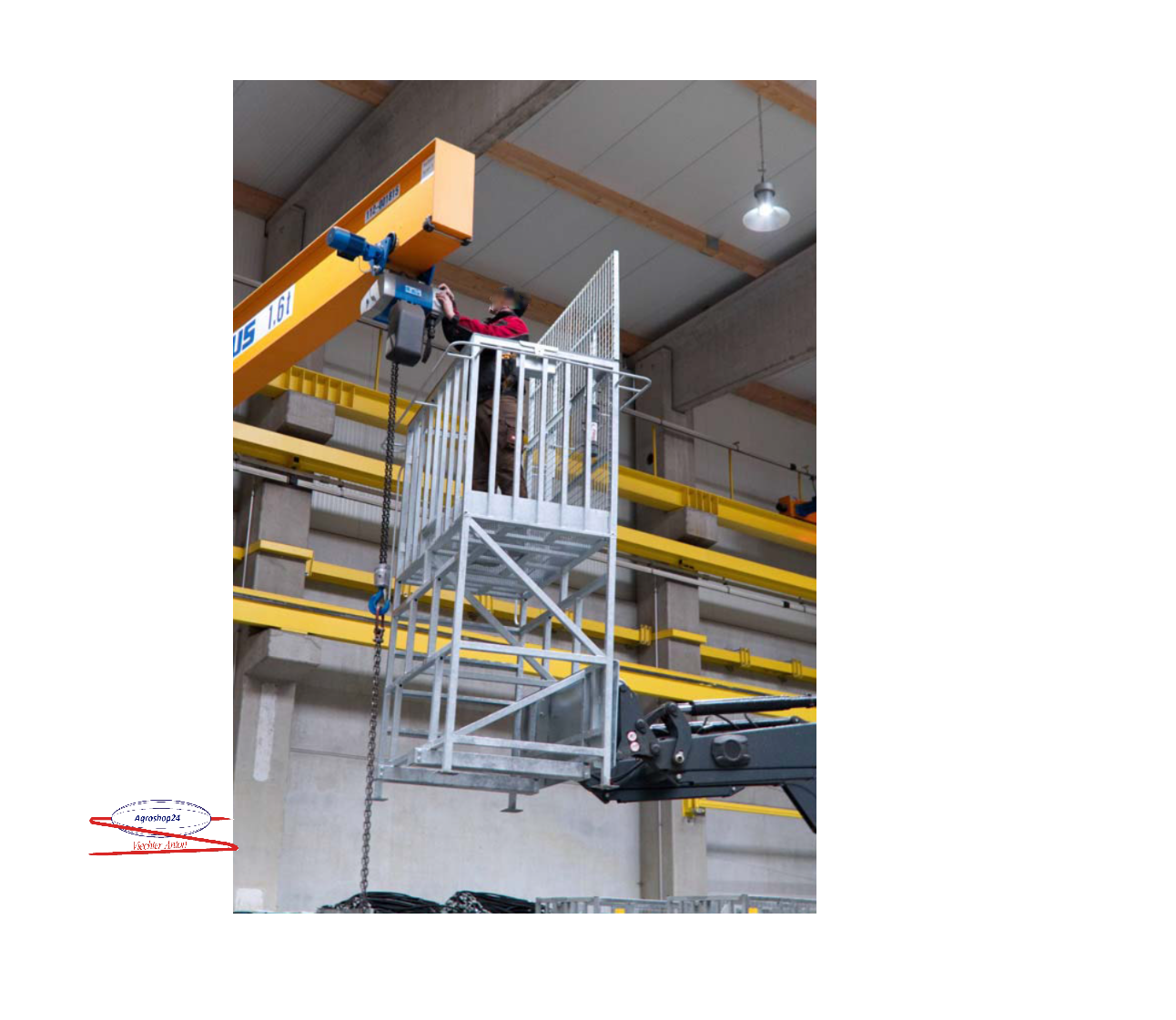 Fliegl Arbeitsbühne MAXI Arbeitskorb Stapleraufnahme Einstieg seitlich