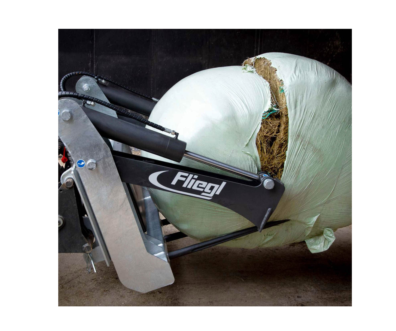 Fliegl Ballenschneider 1700 mm / Euronorm- und Dreipunktaufnahme