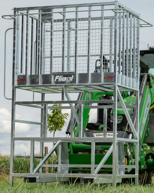 Fliegl Arbeitsbühne MAXI Arbeitskorb Euroaufnahme Traktor