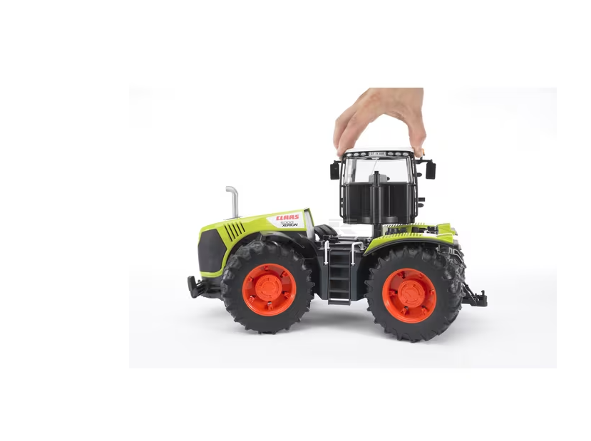 Bruder U03015 Claas Xerion 5000  1:16 ab 3Jahre